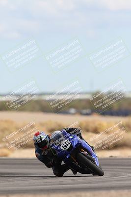 media/Nov-16-2025-Race Pace (Sun) [[8c5fa54630]]/Verified Riders/9-Turn 16 (150pm)/